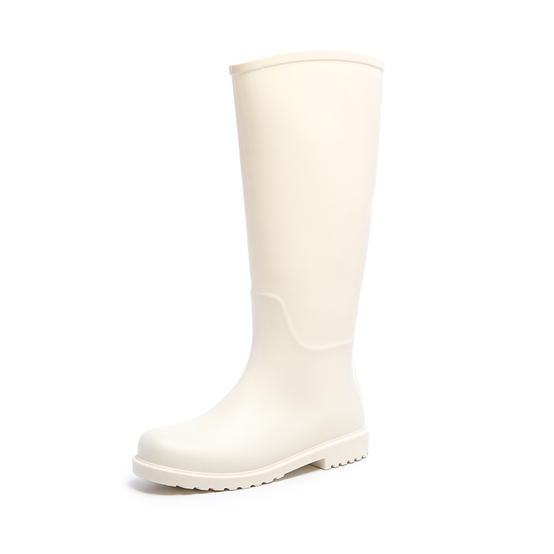Cizme de ploaie pentru femei, înălțime mare, partea superioară din PVC, toc mic (1–3 cm), culoare solidă, potrivite pentru toate anotimpurile.