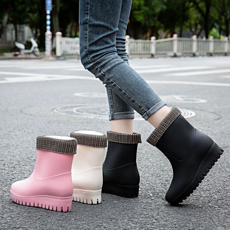 Cizme de ploaie din PVC pentru femei, înălțime medie a gambelor, adultă