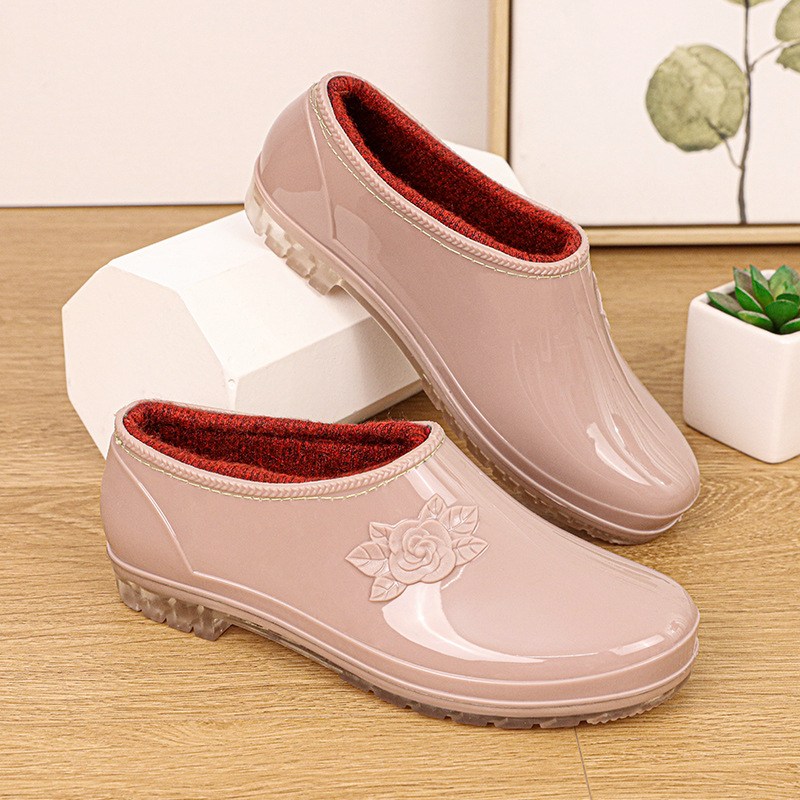 Ghete de ploaie pentru femei, talie joasă, partea superioară din PVC, toc mic 1-3 cm, vară