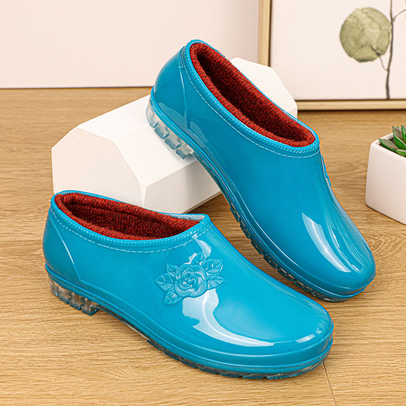 Ghete de ploaie pentru femei, talie joasă, partea superioară din PVC, toc mic 1-3 cm, vară