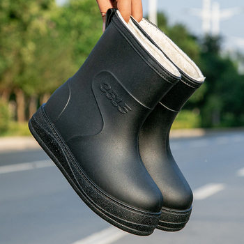 Cizme de ploaie pentru femei din PVC, talie joasă, impermeabile, antiderapante, rezistente la uzură.