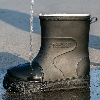 Cizme de ploaie pentru femei din PVC, talie joasă, impermeabile, antiderapante, rezistente la uzură.