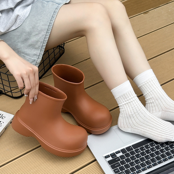 Pernoto női EVA esőcsizma – alacsony szárú, 3–5 cm sarkú, vízálló, minden évszakra