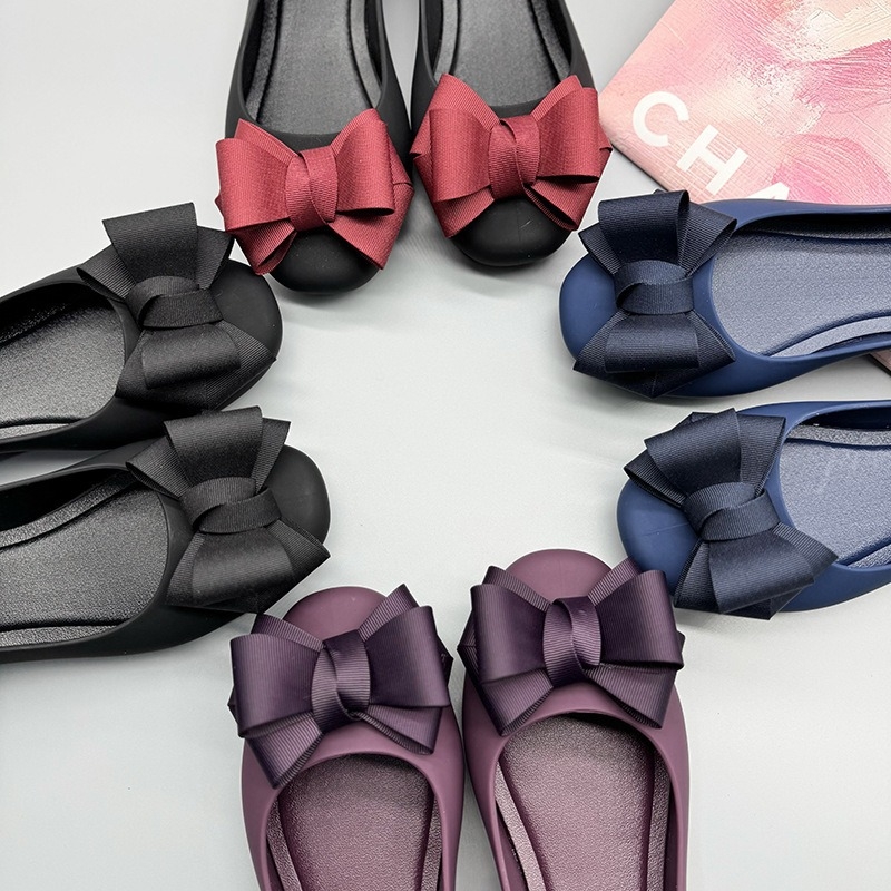 Női esőcipő — vízálló, csúszásmentes, alacsony felső rész, vastag talp, kényelmes textil felsőrész