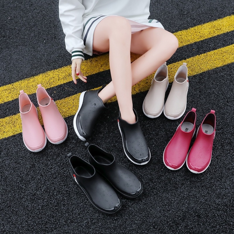 Kišne čizme, unisex, PVC gornji dio, niski dio čizme, ravni potpetica, četiri sezone, moderne formalno obuće