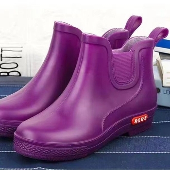 Cizme de ploaie pentru femei, partea superioară din PVC, talie joasă, căptușeală de catifea, impermeabile pentru toate anotimpurile, talpă groasă antiderapantă.