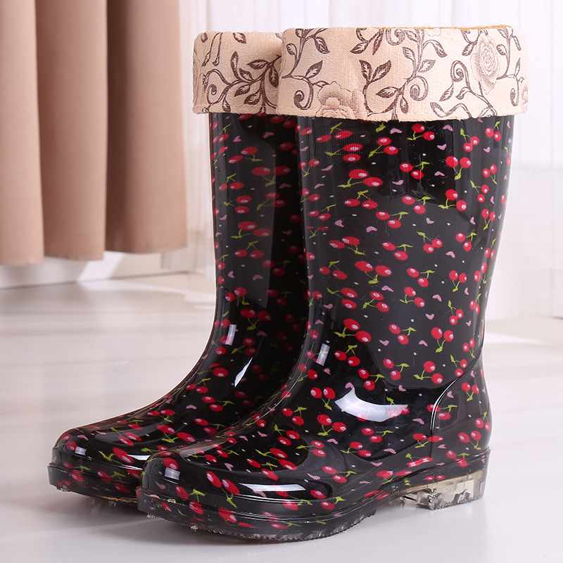 Ženske vodootporne čizme za kišu, do sredine lista, PVC gornji dio, slip-on, niski potpetica 1–3 cm, dizajn usklađenih boja