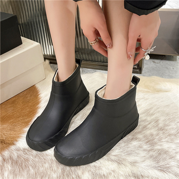Ženske kišne čizme s flis podstavom, debela podstava, vodootporne, protuklizna potplata, do polovine potkoljenice, srednje visoke pete 3–5 cm