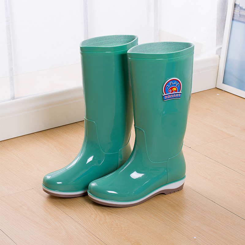 Ženske kišne čizme od PVC-a, visok štitnik, niski potplat 1-3 cm, za četiri sezone