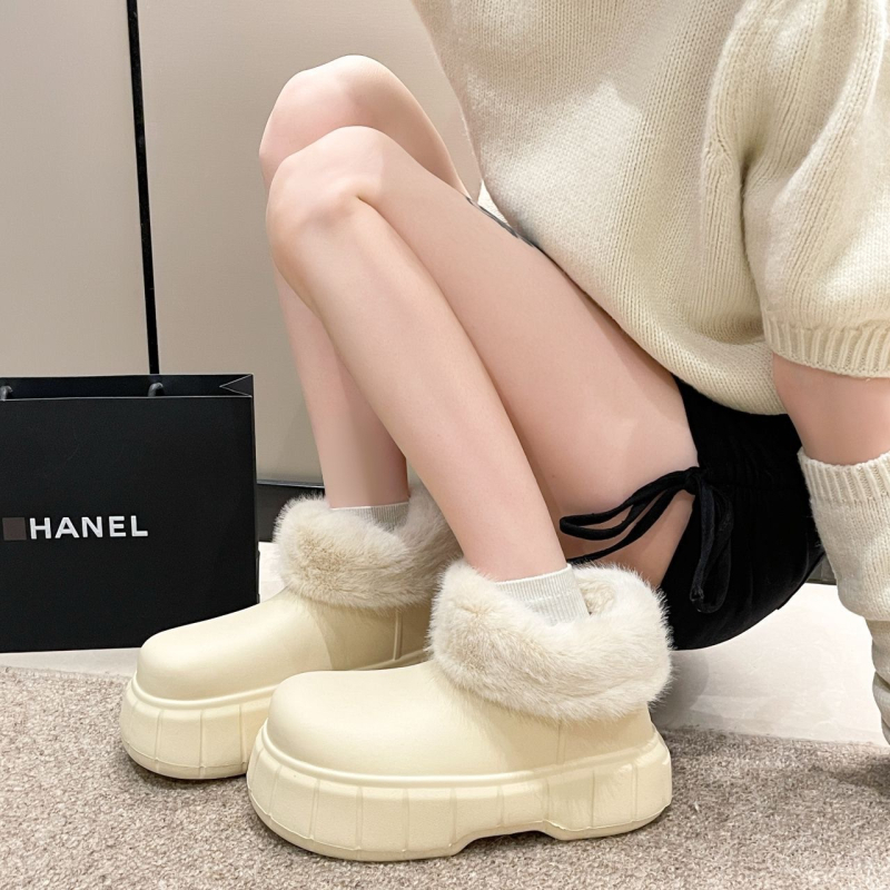 Cizme de ploaie feminine din EVA, talpă groasă, gambă joasă, impermeabile și antiderapante.