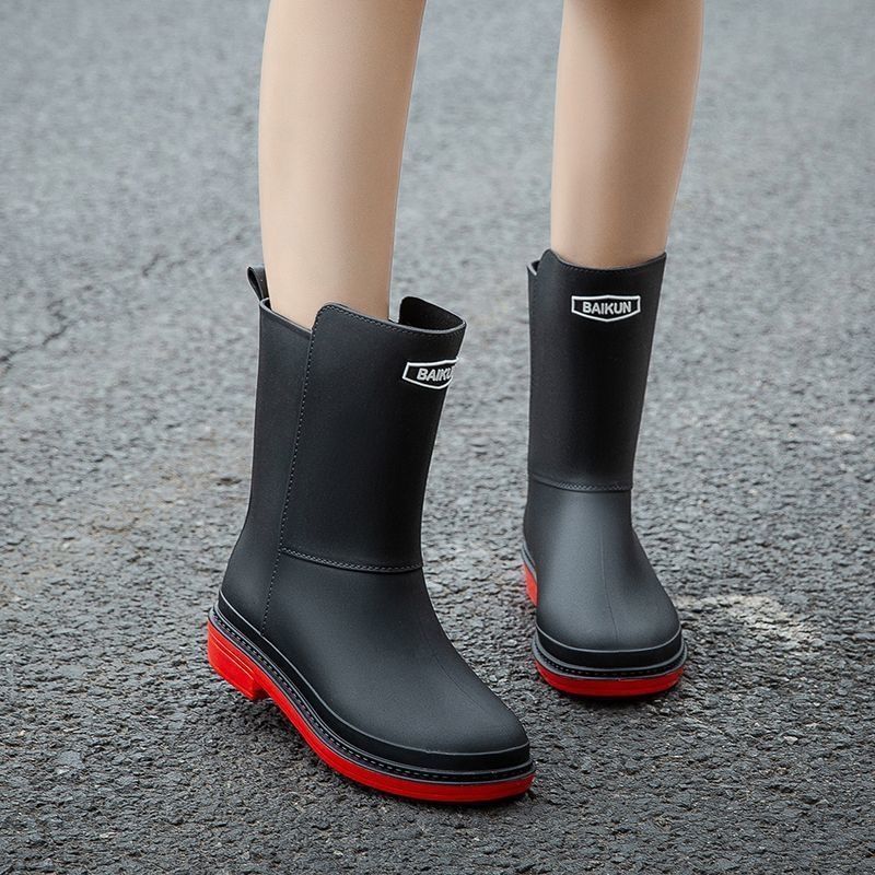 Cizme de ploaie pentru femei, căptușite cu fleece, înălțime medie, partea superioară din plastic, talpă antiderapantă, toc mic 1–3 cm