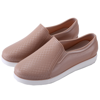 Ghete de ploaie pentru femei - partea superioară din PVC, gambă joasă, model grilă, toc plat, stil zilnic