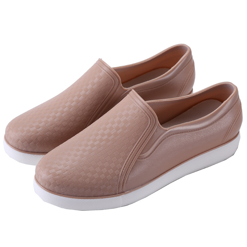 Ghete de ploaie pentru femei - partea superioară din PVC, gambă joasă, model grilă, toc plat, stil zilnic