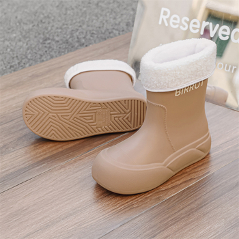 Ženske kišne čizme PVC gornji dio, srednja visina, 3-5 cm peta, jednostavan dizajn
