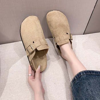 Ženske retro slip-on sandale s umjetnim krznom na gornjem dijelu i debelom PVC-om, okrugla vrh, niski profil