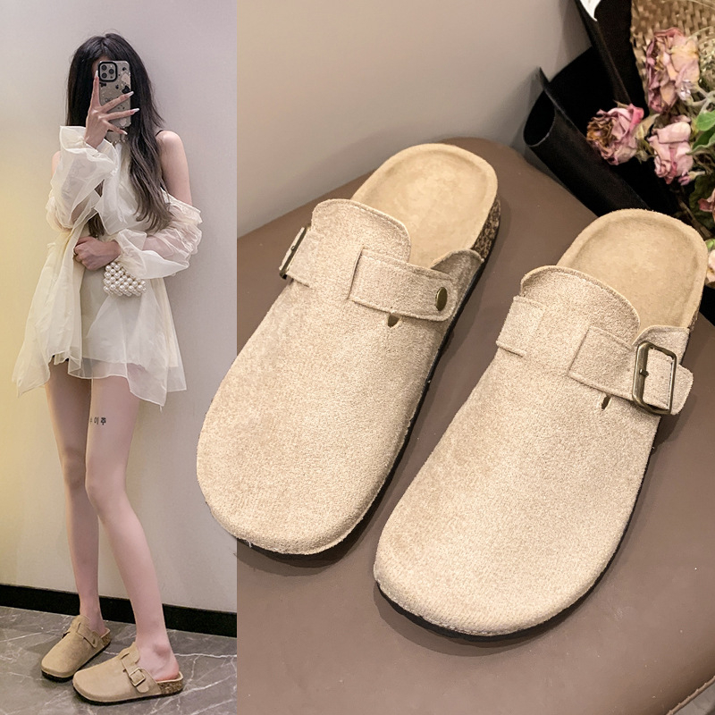 Ženske retro slip-on sandale s umjetnim krznom na gornjem dijelu i debelom PVC-om, okrugla vrh, niski profil