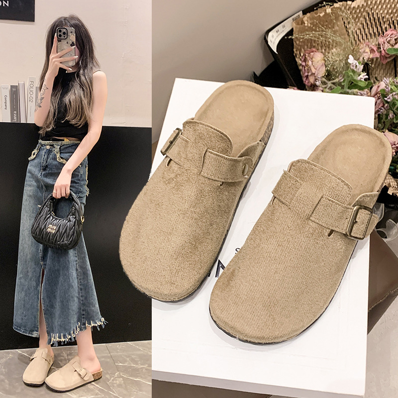 Ženske retro slip-on sandale s umjetnim krznom na gornjem dijelu i debelom PVC-om, okrugla vrh, niski profil