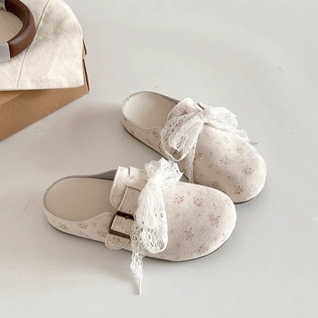Ženske slip-on sandale s čipkastim prstom, gornji dio od umjetne kože, gumena potplat, podstava od tkanine, ravni đon 0–3 cm