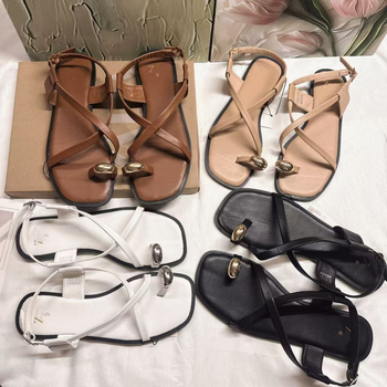Flip-flop sandale s četvrtastim nosom, niski gornji dio, stražnji remen, prozračne i lagane PU đonove