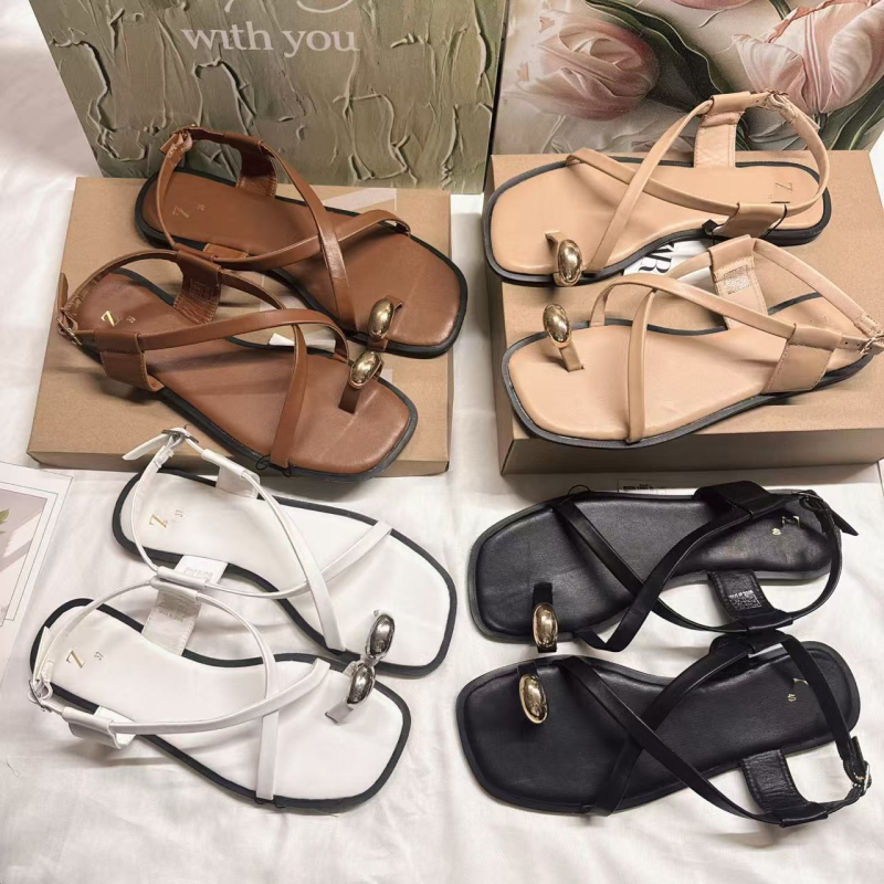 Flip-flop sandale s četvrtastim nosom, niski gornji dio, stražnji remen, prozračne i lagane PU đonove