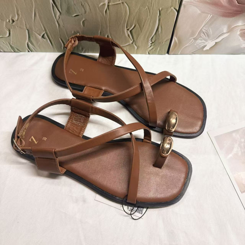 Flip-flop sandale s četvrtastim nosom, niski gornji dio, stražnji remen, prozračne i lagane PU đonove