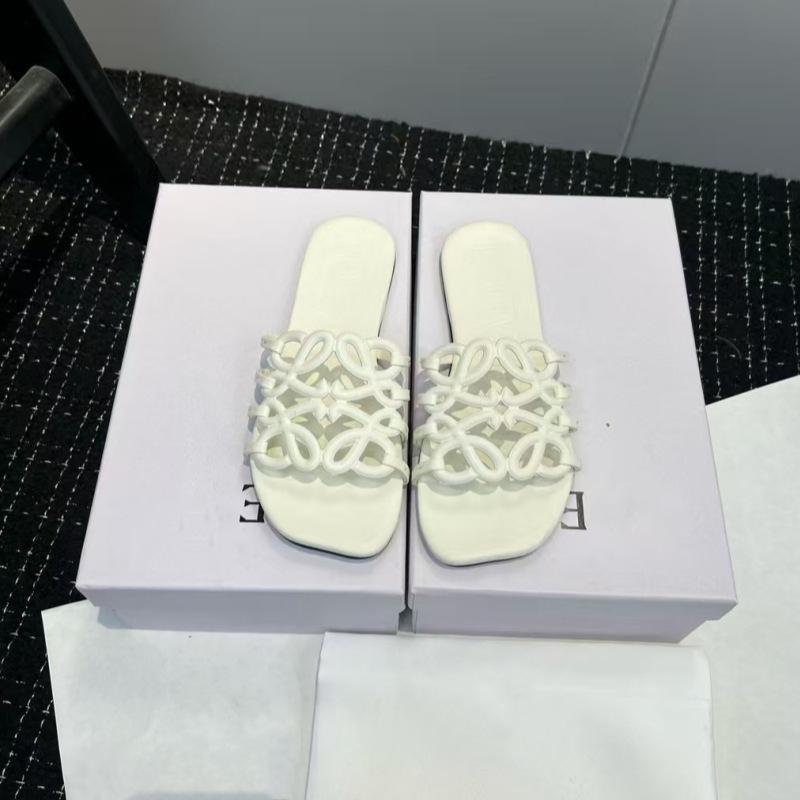 Sandále s jedným remienkom, priedušný EVA vršok, gumová podrážka, ľahká konštrukcia, plochá podrážka