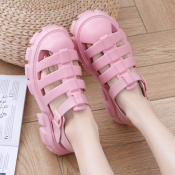 Sandale romane cu partea superioară EVA și talpa EVA, închidere cu cataramă, bretele frontale și posterioare, gleznă joasă