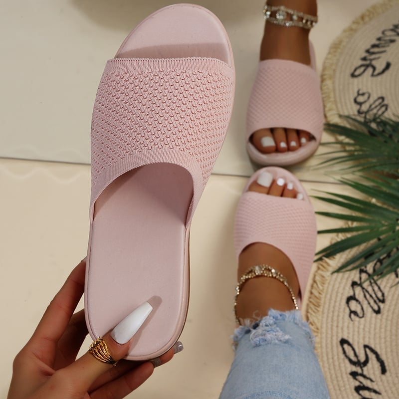 Ženske plažne cipele s fly-woven PU potplatom, gornji dio od PVC-a, prozračne, ravna potpetica, injekcijsko lijevana potplata, podstava od umjetne kože