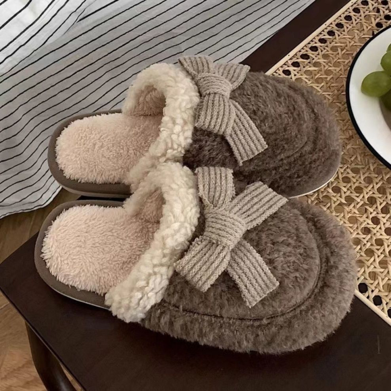 Ženske papuče s debelim potplatom za jesen/zimu – lagane, protuklizne, otporne; gornji materijal: pamuk; potplat: PVC; debljina potplata: 0–3 cm; stil: korejska verzija