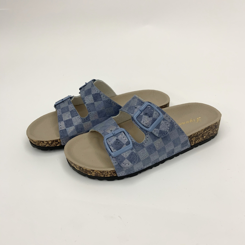 Γυναικείες παντόφλες Slip-On, πάνω μέρος από ύφασμα, καρό σχέδιο, εσωτερικό από συνθετικό μαλλί, σόλα PVC, Μεγέθη 36–45