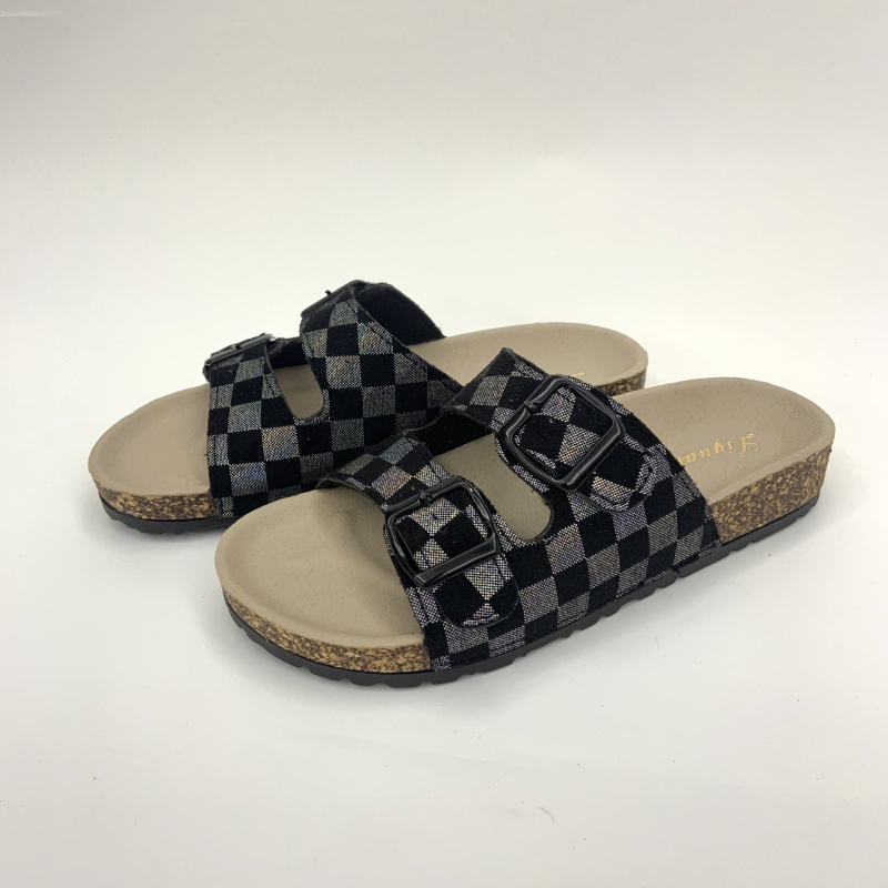 Γυναικείες παντόφλες Slip-On, πάνω μέρος από ύφασμα, καρό σχέδιο, εσωτερικό από συνθετικό μαλλί, σόλα PVC, Μεγέθη 36–45