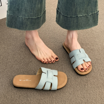 Slip-On sandale tipa One-Character – svakodnevna upotreba, gornji dio od umjetne kože, PU potplat, ravna podloga 0–3 cm, ljetni model 2025