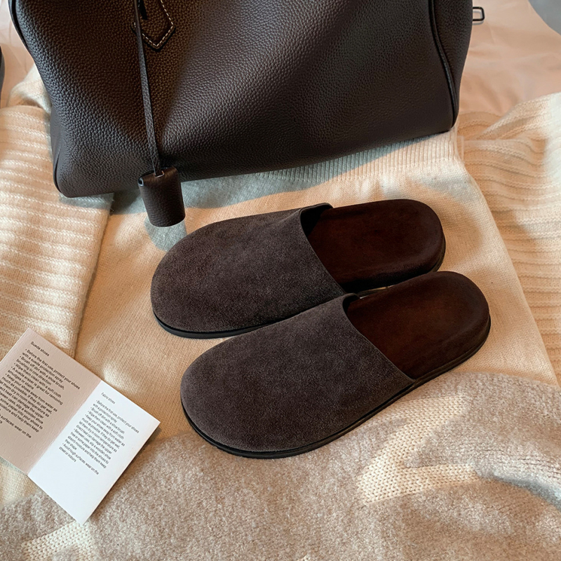 Kožne papuče s plišanim gornjim dijelom, gumena potplata, slip-on, ravni potplat, debljina potplata 0–3 cm, jesen-zima