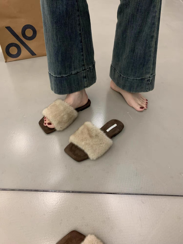 Női retro szőrös papucs, plüss bélés, gumírozott talp, csúszásmentes, lapos talp, őszi 2024
