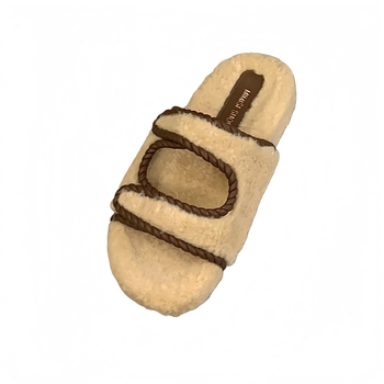 Női vastag talpú plüss papucs — nubuk felsőrész, gumírozott talp, slip-on kialakítás, belső réteg: szuper rost, talp vastagsága 0–3 cm