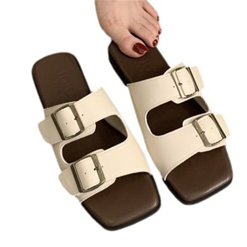 Női egypántos papucs – vintage stílus, felső rész mű PU, talp kompozit anyagból, lapos sarok, talp vastagsága 0–3 cm