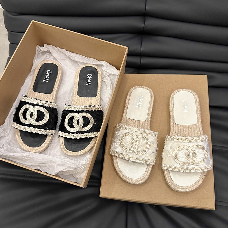 Dámske vyšívané rybárske topánky s kvietkovým vzorom, slip-on, leto 2023 (Horný materiál: semiš; Vnútorný materiál: umeľá koža; Podeľka: guma; Vzor: kvety; Sezóna: leto 2023)