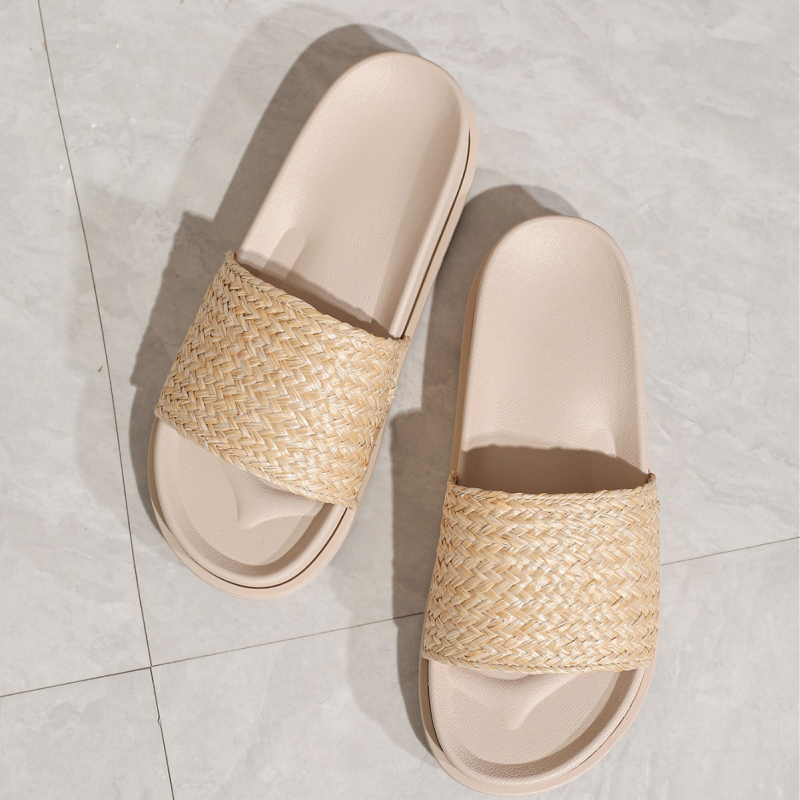 Slip-on papuče z umelej kože, vrchná časť a vložka z umelej kože, gumová podrážka, pre dospelých, voľnočasový štýl, leto 2025