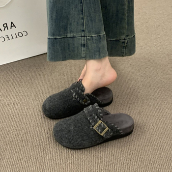Ženske Birkenstock stile cipele od nubuk kože, gornji dio od filca, gumena potplata, unutarnja od umjetnog krzna, plosni potplat