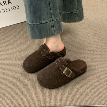 Ženske Birkenstock stile cipele od nubuk kože, gornji dio od filca, gumena potplata, unutarnja od umjetnog krzna, plosni potplat