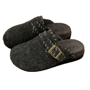 Ženske Birkenstock stile cipele od nubuk kože, gornji dio od filca, gumena potplata, unutarnja od umjetnog krzna, plosni potplat
