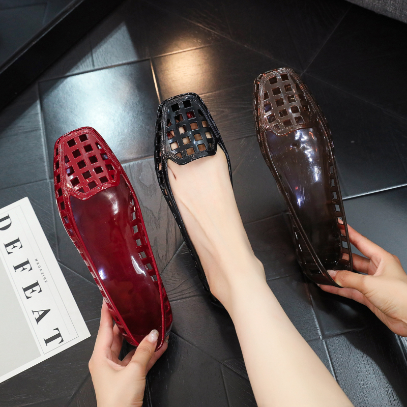 Ženske ploske cipele, gornji dio od plastike, potplat PVC, kvadratni vrh, niski profil, slip-on