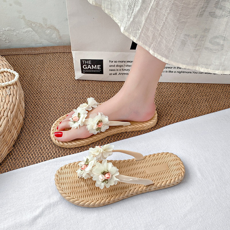 Női virágos flip-flop (PVC felső, bőr belső, PVC talp, lapos sarok, talp vastagsága 0–3 cm)