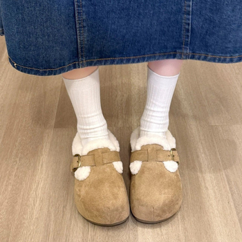Ženske papuče u Birkenstock stilu sa debelim potplatom, velur gornji dio, kožna unutrašnjost, gumova potplat, protuklizne