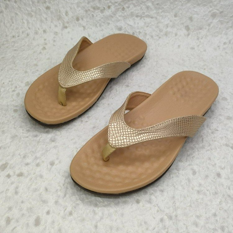 Pločaste flip-flop sandale za odrasle, PU gornji dio, podstava od svinjske kože, debljina potplata 3–5 cm, slip-on, papuče za plažu