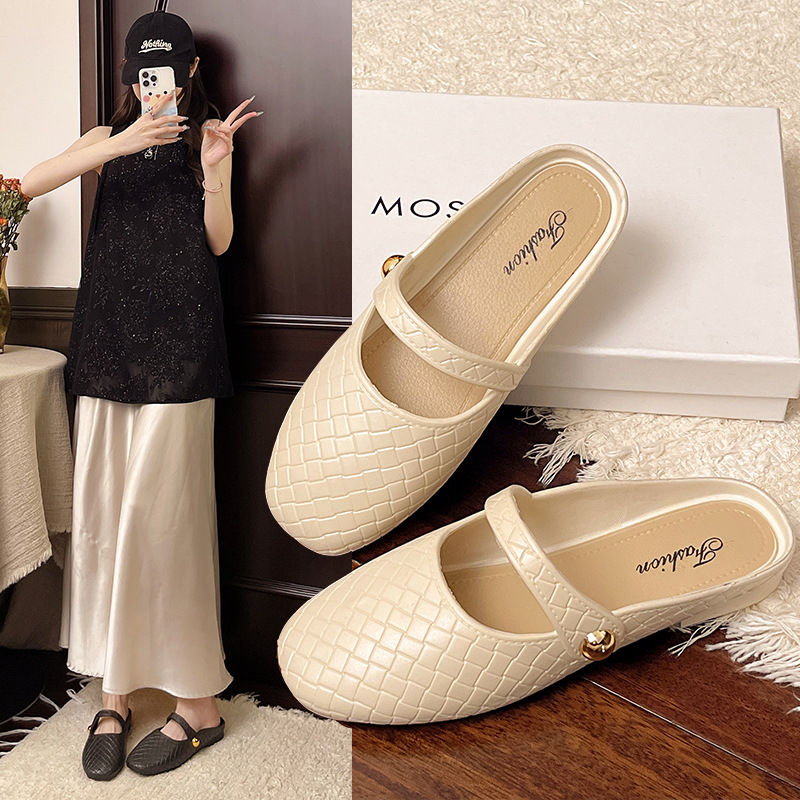 Dámske ploché papuče s PVC hornou a PVC podrážkou, pruhovaný vzor, podrážka lisovaná injekčne, stabilita a protišmyk