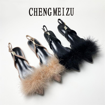 Ženské letné sandále - vrchný materiál mikrovlákno, štvorcový nos, zapínanie s prackou, zadný remienok, priedušné