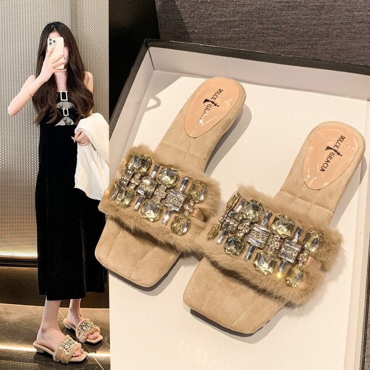 Ženske papuče s rhinestone remenom i otvorenim prstom (Plišan gornji dio, gumena podloga, ravna potplata, zimsko izdanje 2025)