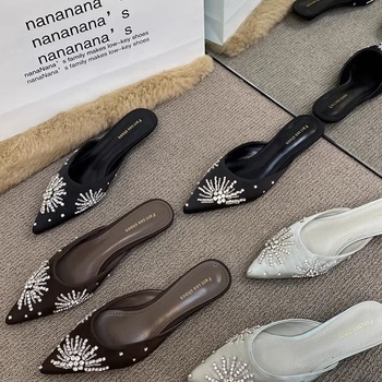 Baotou dámske poltopánky s rhinestones, kórejská verzia, francúzsky špičatý nos, PU vrchná časť, gumová podrážka