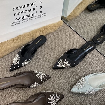 Baotou dámske poltopánky s rhinestones, kórejská verzia, francúzsky špičatý nos, PU vrchná časť, gumová podrážka